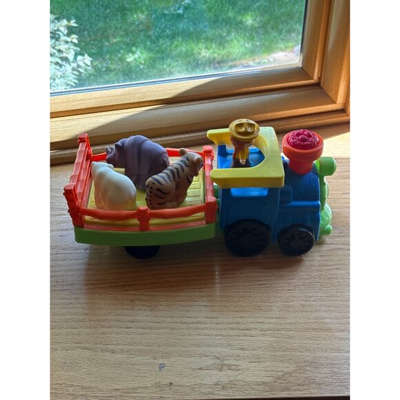 Fisher Price Little People Choo Choo Zoo Train Conductor Polar Bear Rhino Tiger - Picture 2 of 8